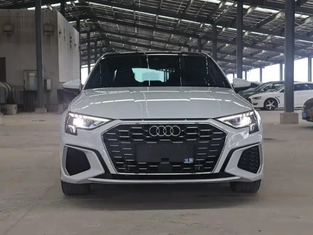 Audi Audi A3 2022 A3L Limousine 35 TFSI Luxury Sport — Фото автомобиля 2