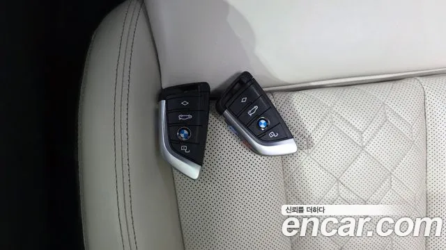 BMW 4 Series G22 — Фото автомобиля 21