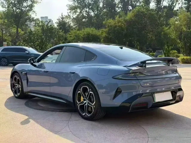 Xiaomi SU7 — Фото автомобиля 4