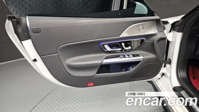 Mercedes-Benz SL-Class — Фото автомобиля 18