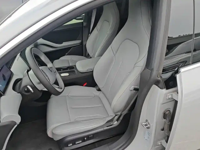 Nio ET5 Touring — Фото автомобиля 14
