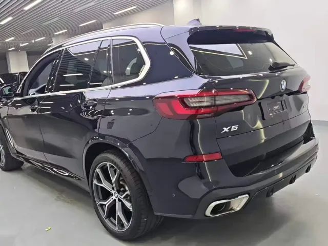 BMW X5 — Фото автомобиля 7