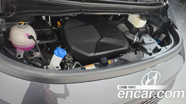 Hyundai Staria Staria 2WD автодом — Фото автомобиля 5
