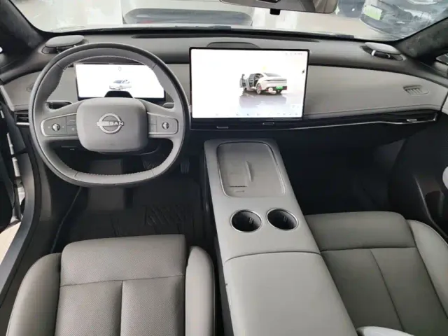 Nissan N7 — Фото автомобиля 9