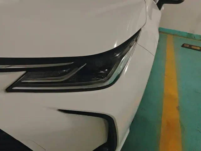 Toyota Corolla — Фото автомобиля 5