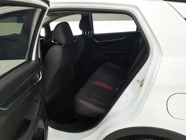 Geely Vision X3 — Фото автомобиля 11
