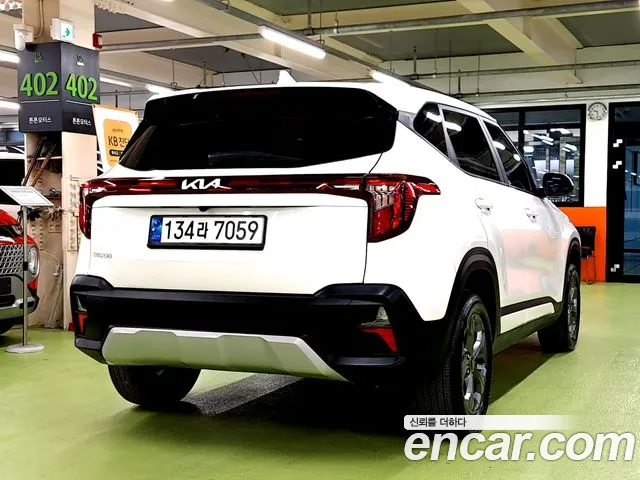 Kia Seltos Бензин 1.6 турбо 2WD — Фото автомобиля 2
