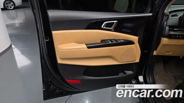 Kia Canival Carnival 4 поколение Дизель 9 мест Signature — Фото автомобиля 6