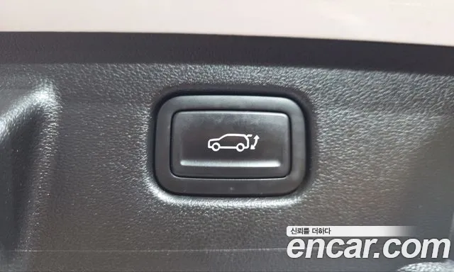 Hyundai Kona — Фото автомобиля 23