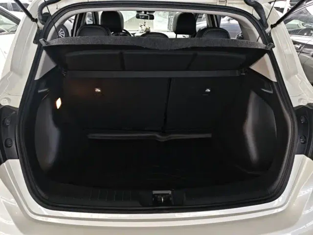 Nissan Tiida — Фото автомобиля 18