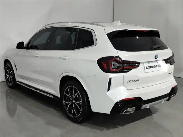 BMW X3 — Фото автомобиля 16