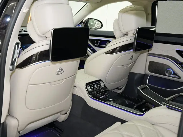 Mercedes-Benz Maybach S-Class — Фото автомобиля 16