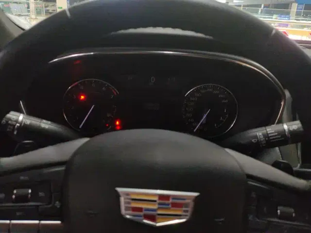Cadillac CT5 — Фото автомобиля 14