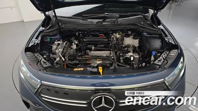 Mercedes-Benz EQA H243 — Фото автомобиля 9