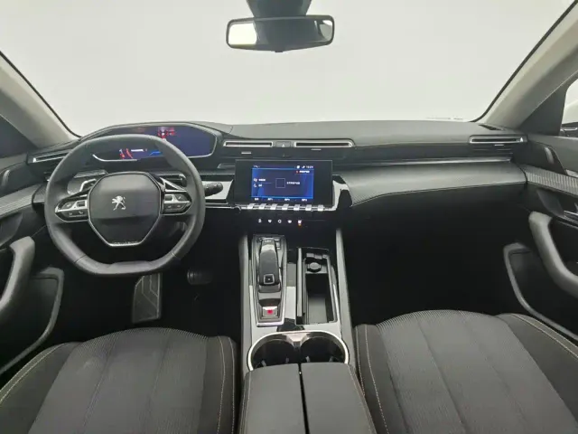 Peugeot 508 — Фото автомобиля 5