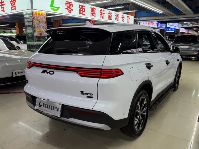 BYD Song Pro — Фото автомобиля 6