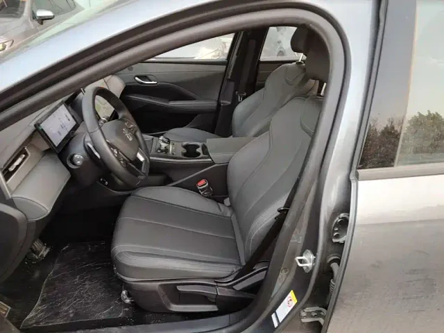 BYD Qin PLUS — Фото автомобиля 14