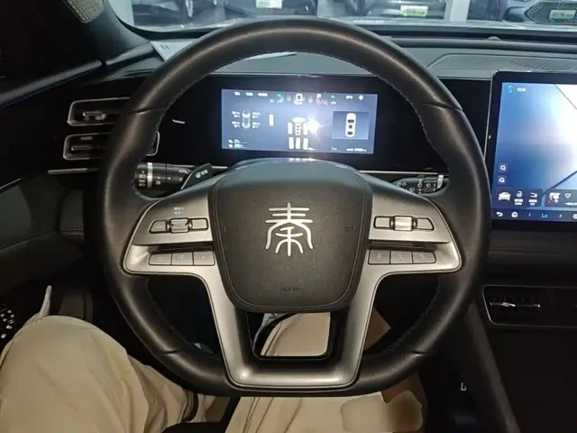 BYD Qin L — Фото автомобиля 10
