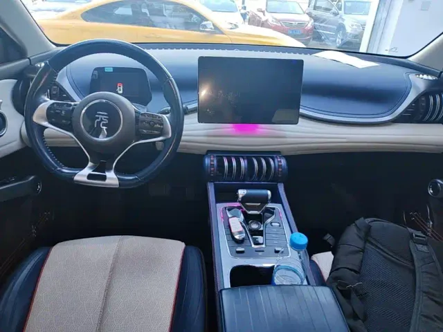 BYD Yuan PLUS — Фото автомобиля 9