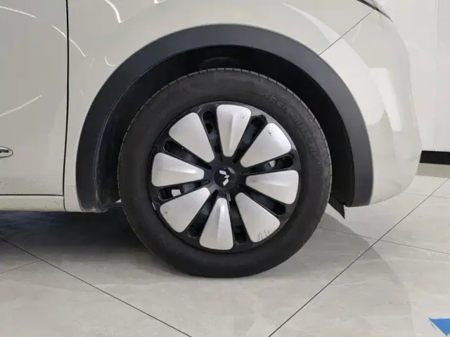 Wuling Bingo — Фото автомобиля 6