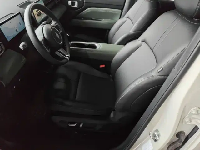 Baojun Yep Plus — Фото автомобиля 14