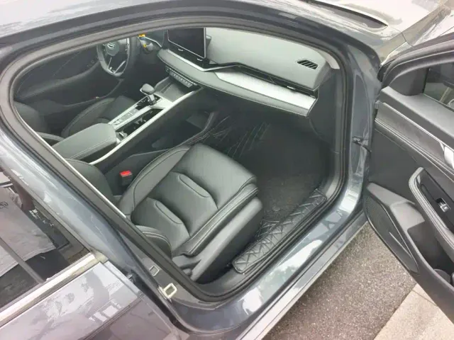 Geely Xingrui — Фото автомобиля 8