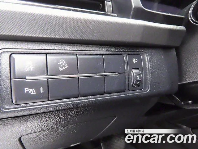 KG_Mobility_Ssangyong Rexton Новый Rexton Sport Дизель 2.2 2WD — Фото автомобиля 16