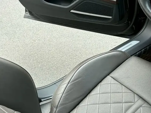Audi A8 — Фото автомобиля 12