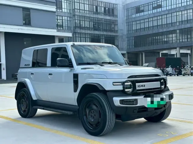 iCAR V23 — Фото автомобиля 3
