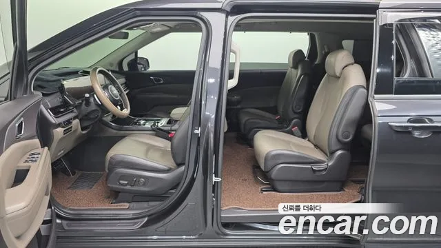 Kia Carnival 4th Gen — Фото автомобиля 22
