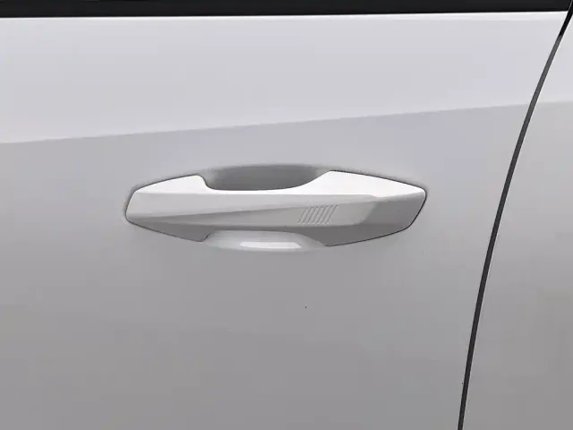 Geely Galaxy L7 — Фото автомобиля 18