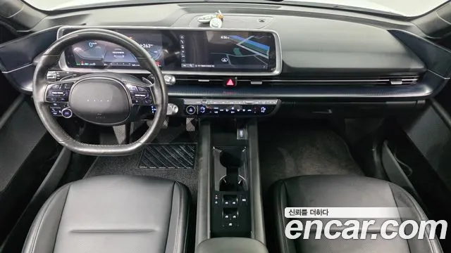Hyundai Ioniq 6 — Фото автомобиля 10