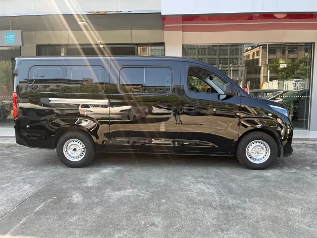 Wuling Yangguang Pro — Фото автомобиля 8