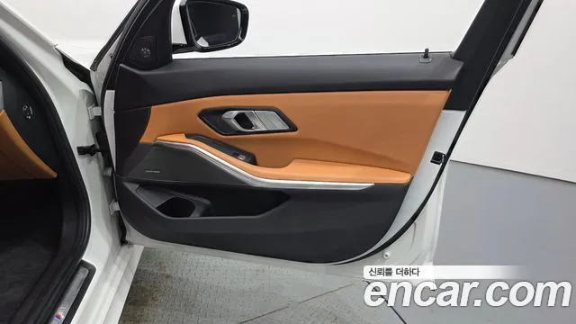 BMW 3-Series 3 серия (G20) 320i M Sport — Фото автомобиля 21