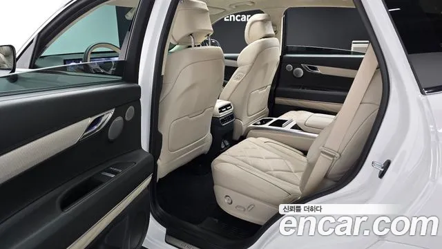 Genesis GV80 — Фото автомобиля 11