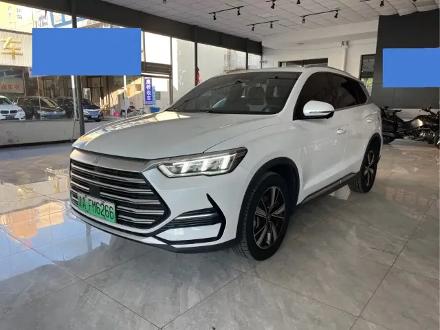 Фотография автомобиля — BYD Song Pro