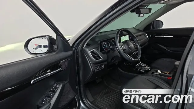 Kia Seltos New — Фото автомобиля 15