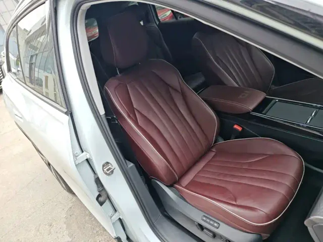 Volkswagen ID.6 X — Фото автомобиля 24