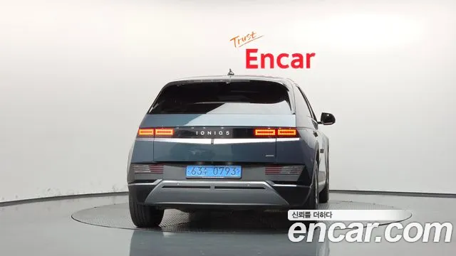 Hyundai Ioniq 5 — Фото автомобиля 4