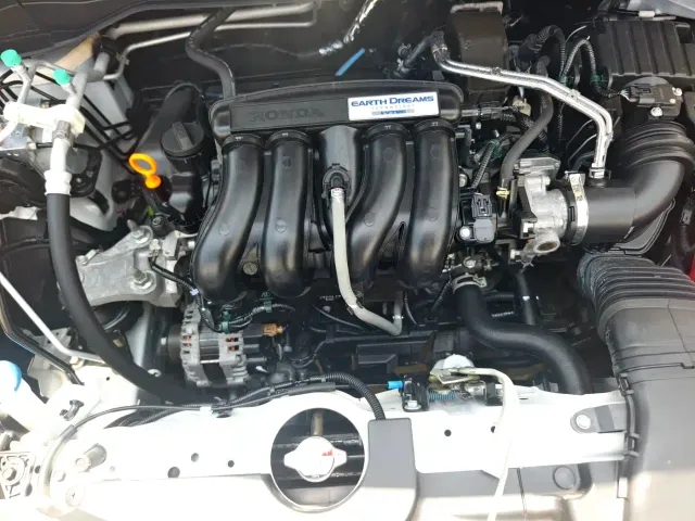 Honda Fit — Фото автомобиля 20