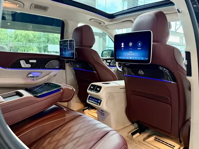 Mercedes-Benz Maybach GLS — Фото автомобиля 24