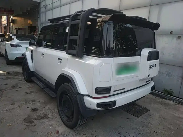 iCAR V23 — Фото автомобиля 4