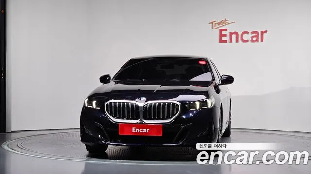 BMW 5-Series 5 серия (G60) 523d M Sport — Фото автомобиля 3