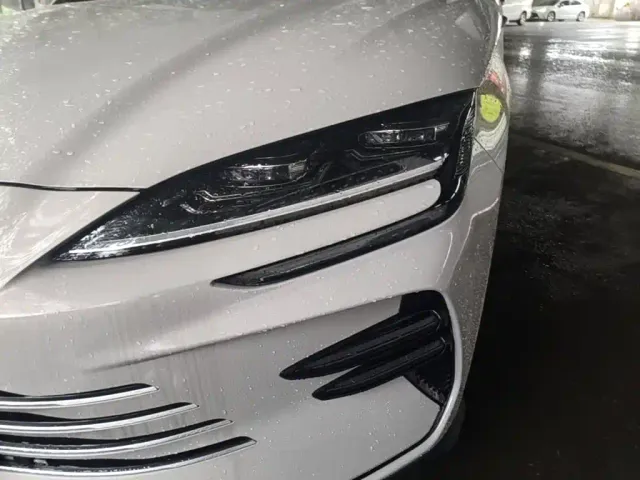 BYD Song PLUS — Фото автомобиля 23