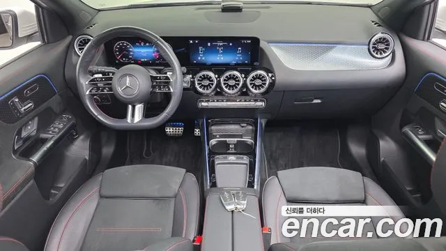 Mercedes-Benz GLA-Class H247 — Фото автомобиля 10