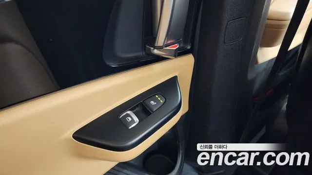 Kia Canival Carnival 4 поколение Дизель 11 мест Prestige — Фото автомобиля 19