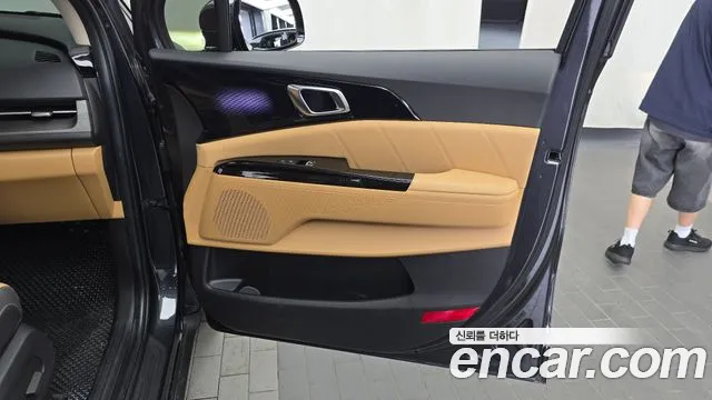 Kia Canival Carnival 4 поколение Бензин 9 мест Signature — Фото автомобиля 18