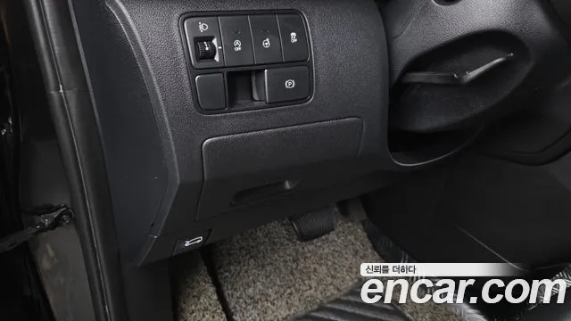 Hyundai Staria Staria Tourer 11 мест — Фото автомобиля 18