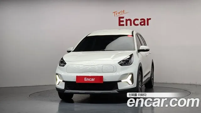 Kia Niro Niro Plus Air — Фото автомобиля 3