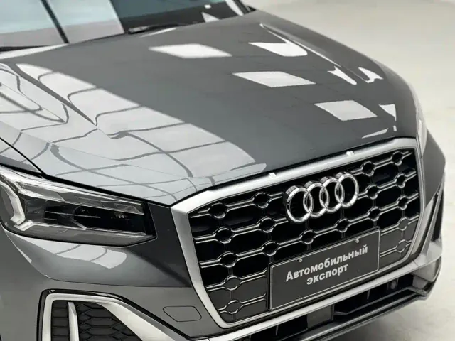 Audi Q2L — Фото автомобиля 5